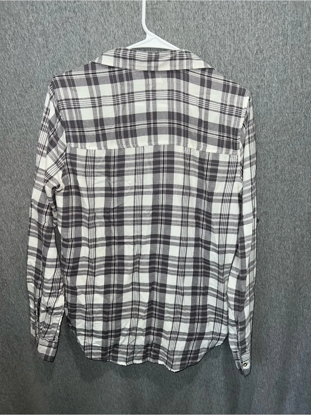 Hollister Men's Black and White Plaid Button-Down Shirt